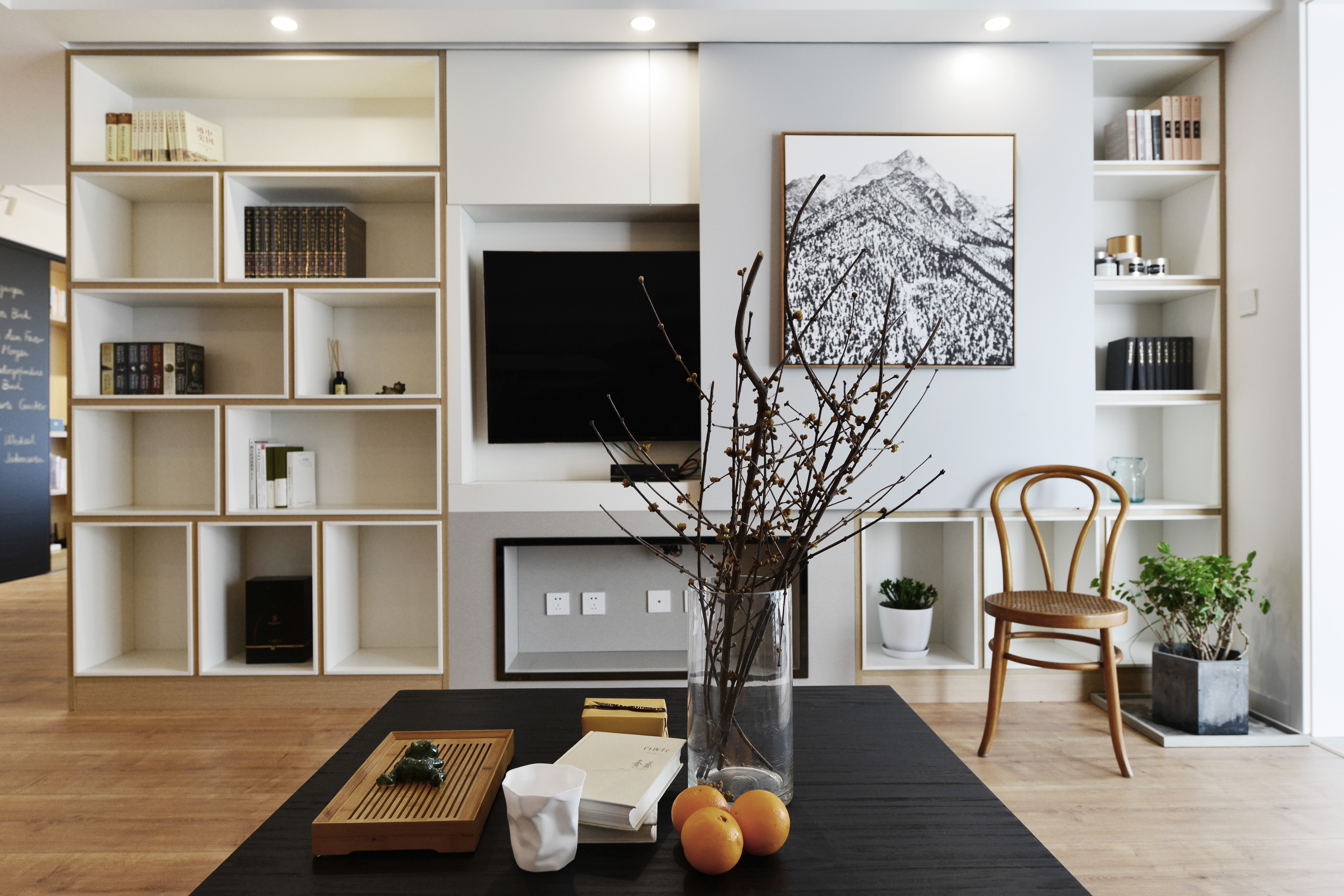 赏心乐事-现代-刘鑫