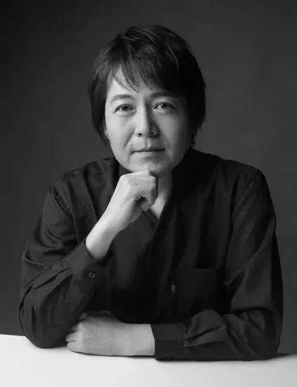 设计访谈-从拆解到组装，“熊孩子”的成长记，如今他拿下「创意设计大奖」